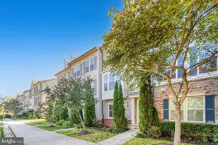 8940 Dahlgren Ridge Rd, Manassas, VA 20111 - Photo 3