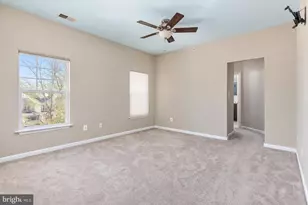 10064 Orland Stone Dr, Bristow, VA 20136 - Photo 21