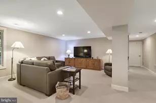 5663 Shoal Creek Dr, Haymarket, VA 20169 - Photo 37