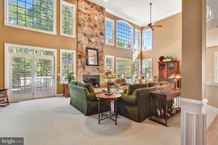 5663 Shoal Creek Dr, Haymarket, VA 20169 - Photo 7