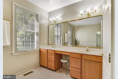 5663 Shoal Creek Drive, Haymarket, VA 20169 - Photo 21