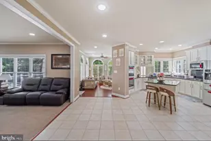 3000 Tiger Ct, Woodbridge, VA 22192 - Photo 7
