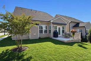 6860 Moonstone Peony Ln, Haymarket, VA 20169 - Photo 3