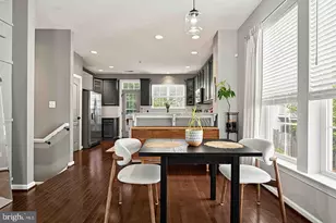 8114 Essex Grv Wy, Manassas, VA 20111 - Photo 29