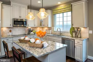8907 Englewood Farms Dr, Manassas, VA 20112 - Photo 7