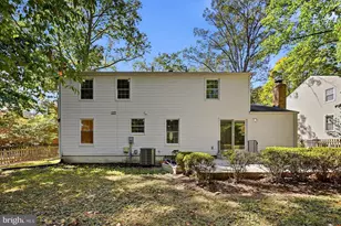 15923 Dolphin Dr, Montclair, VA 22025 - Photo 21