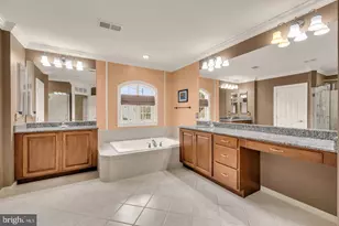 3232 Lost Pond Ct, Triangle, VA 22172 - Photo 33