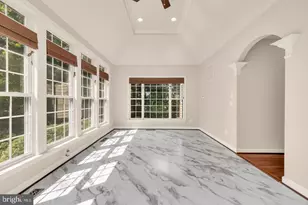 3232 Lost Pond Ct, Triangle, VA 22172 - Photo 9