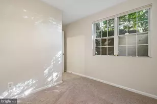 16116 Taconic Cir, Dumfries, VA 22025 - Photo 17