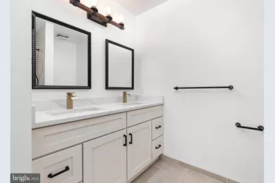 15062 Greenmount Drive, Woodbridge, VA 22193 - Photo 33