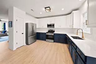 6326 Cullen Pl, Haymarket, VA 20169 - Photo 11