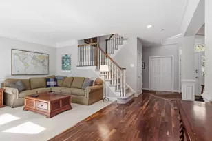 5613 Solheim Cup Dr, Haymarket, VA 20169 - Photo 9