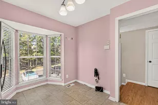 7873 Rebel Walk Dr, Manassas, VA 20109 - Photo 11