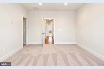 [Address not provided], Gainesville, VA 20155 - Photo 21