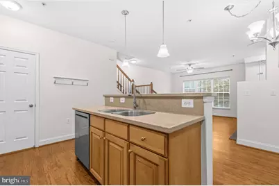 6262 Woodruff Springs Way, Haymarket, VA 20169 - Photo 9