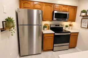 12167 Old Salem Ct, Woodbridge, VA 22192 - Photo 5