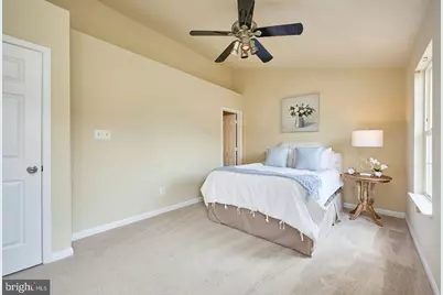 8310 Ewing Place, Manassas, VA 20109 - Photo 13