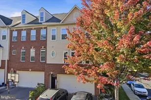 12707 Bedford Glen Way, Woodbridge, VA 22192 - Photo 3