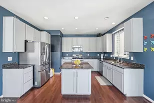 12707 Bedford Glen Way, Woodbridge, VA 22192 - Photo 17