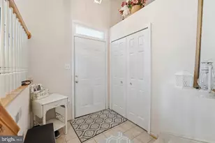 13568 Filly Ct, Gainesville, VA 20155 - Photo 5