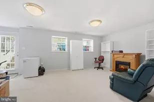 13568 Filly Ct, Gainesville, VA 20155 - Photo 39