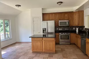 14118 Madrigal Dr, Woodbridge, VA 22193 - Photo 3