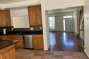 14118 Madrigal Dr, Woodbridge, VA 22193 - Photo 9