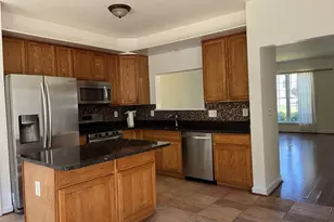 14118 Madrigal Dr, Woodbridge, VA 22193 - Photo 7