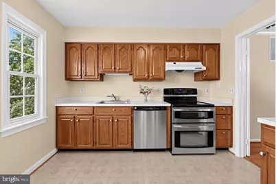 12517 Manchester Way, Woodbridge, VA 22192 - Photo 3