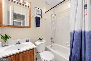 12517 Manchester Way, Woodbridge, VA 22192 - Photo 17