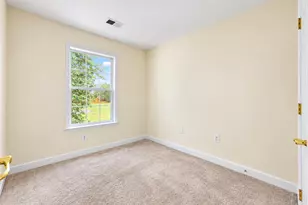 13036 Taxi Dr, Woodbridge, VA 22193 - Photo 35
