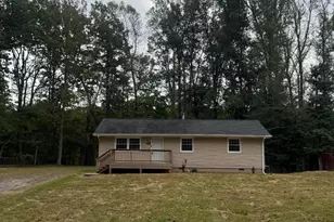 7013 Trails End Rd, Manassas, VA 20112 - Photo 5