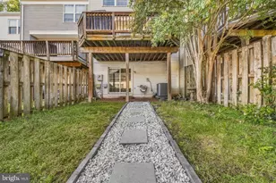 2665 McGuffeys Ct, Woodbridge, VA 22191 - Photo 27