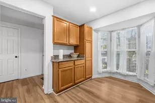 2665 McGuffeys Ct, Woodbridge, VA 22191 - Photo 5