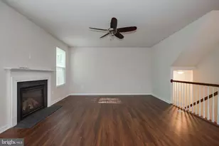 3401 Eagle Dr, Woodbridge, VA 22191 - Photo 11