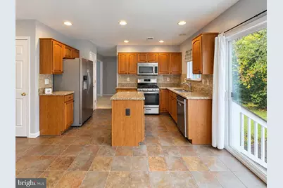 14263 Town Commons Way, Gainesville, VA 20155 - Photo 5