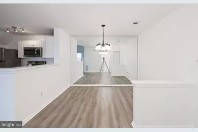 1025 Gardenview Loop #301, Woodbridge, VA 22191 - Photo 3