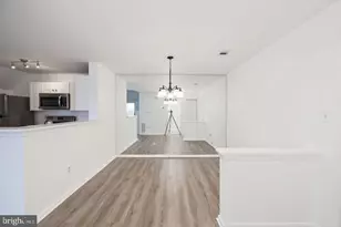 1025 Gardenview Loop, Woodbridge, VA 22191 - Photo 3