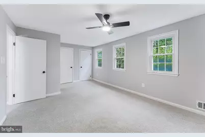 1202 Fox Run Place, Woodbridge, VA 22191 - Photo 29