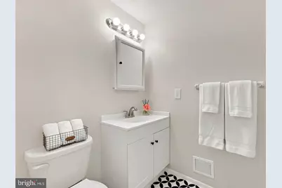 2189 Jennings Street, Woodbridge, VA 22191 - Photo 31