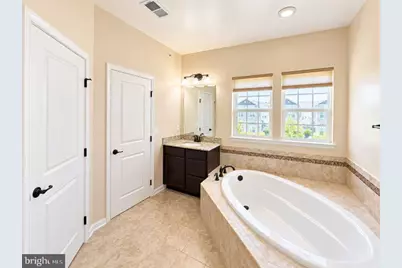 7857 Culloden Crest Lane, Gainesville, VA 20155 - Photo 11