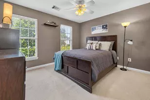 8147 Cancun Ct, Gainesville, VA 20155 - Photo 35