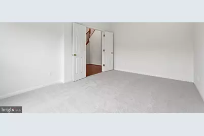 8851 Tenbury Court, Bristow, VA 20136 - Photo 9