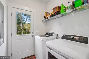 6735 Beverly Rd, Broad Run, VA 20137 - Photo 29