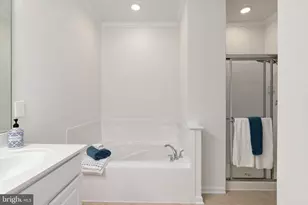 2625 Eastbourne Dr, Woodbridge, VA 22191 - Photo 27