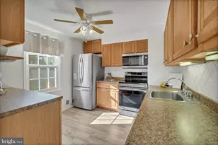 1402 Milbank Rd, Woodbridge, VA 22191 - Photo 3