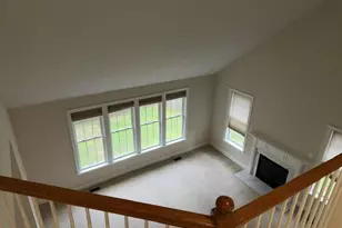 3650 Thomasson Crossing Dr, Triangle, VA 22172 - Photo 5