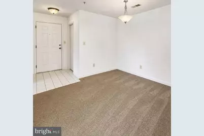 1060 Gardenview Loop #304, Woodbridge, VA 22191 - Photo 3