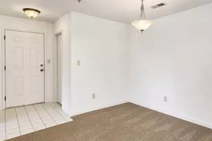 1060 Gardenview Loop, Woodbridge, VA 22191 - Photo 3