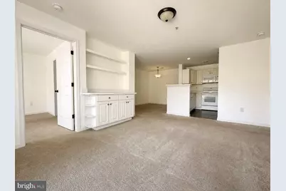 1060 Gardenview Loop #304, Woodbridge, VA 22191 - Photo 7